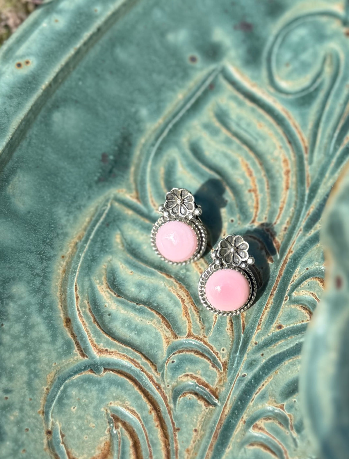 The Cersei Studs