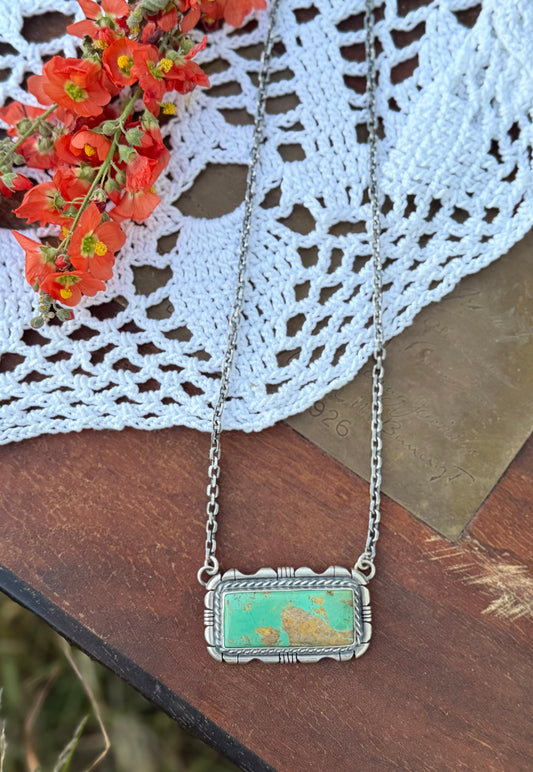 Bob Bar Necklace