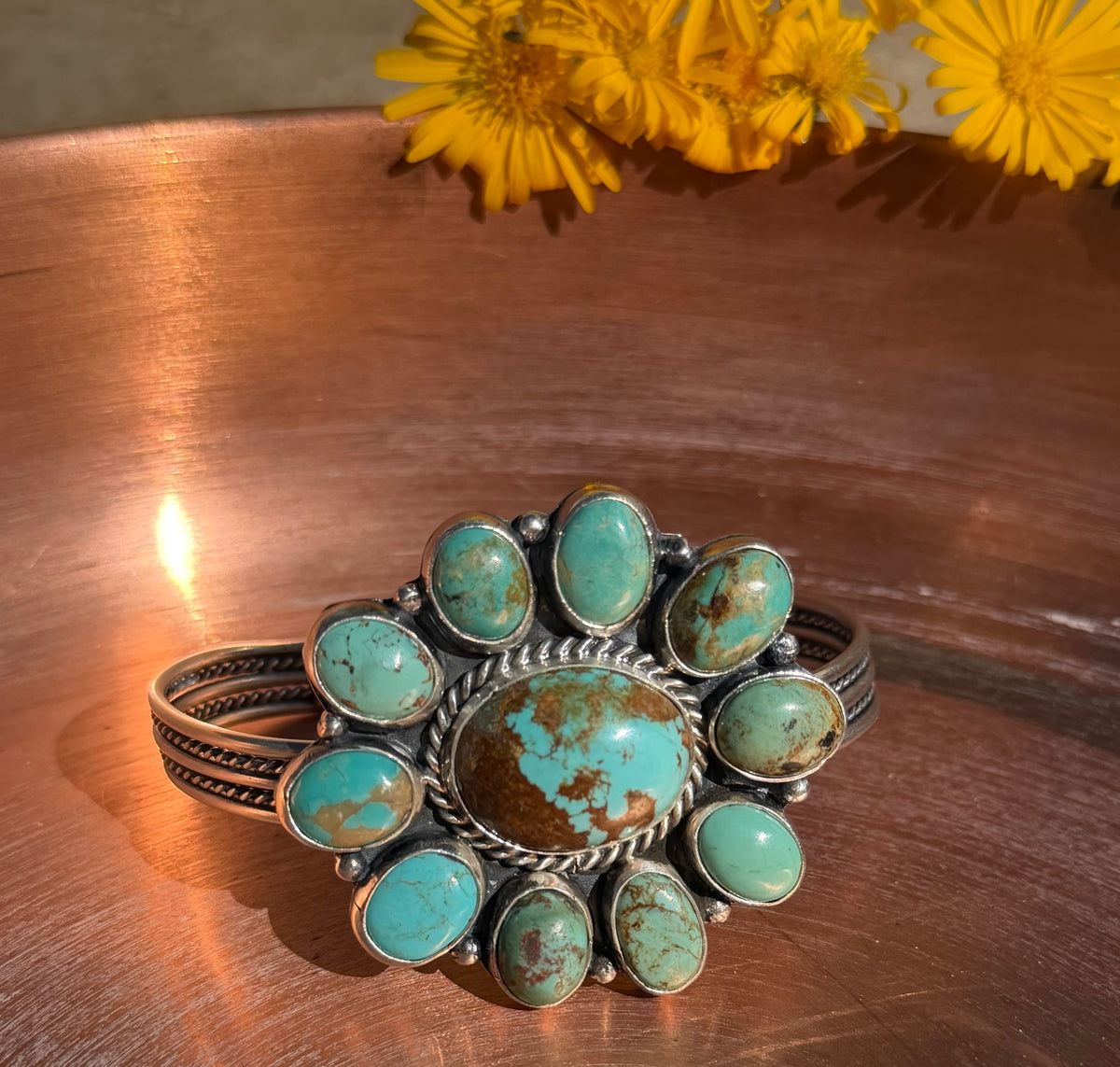 The Deka Cuff