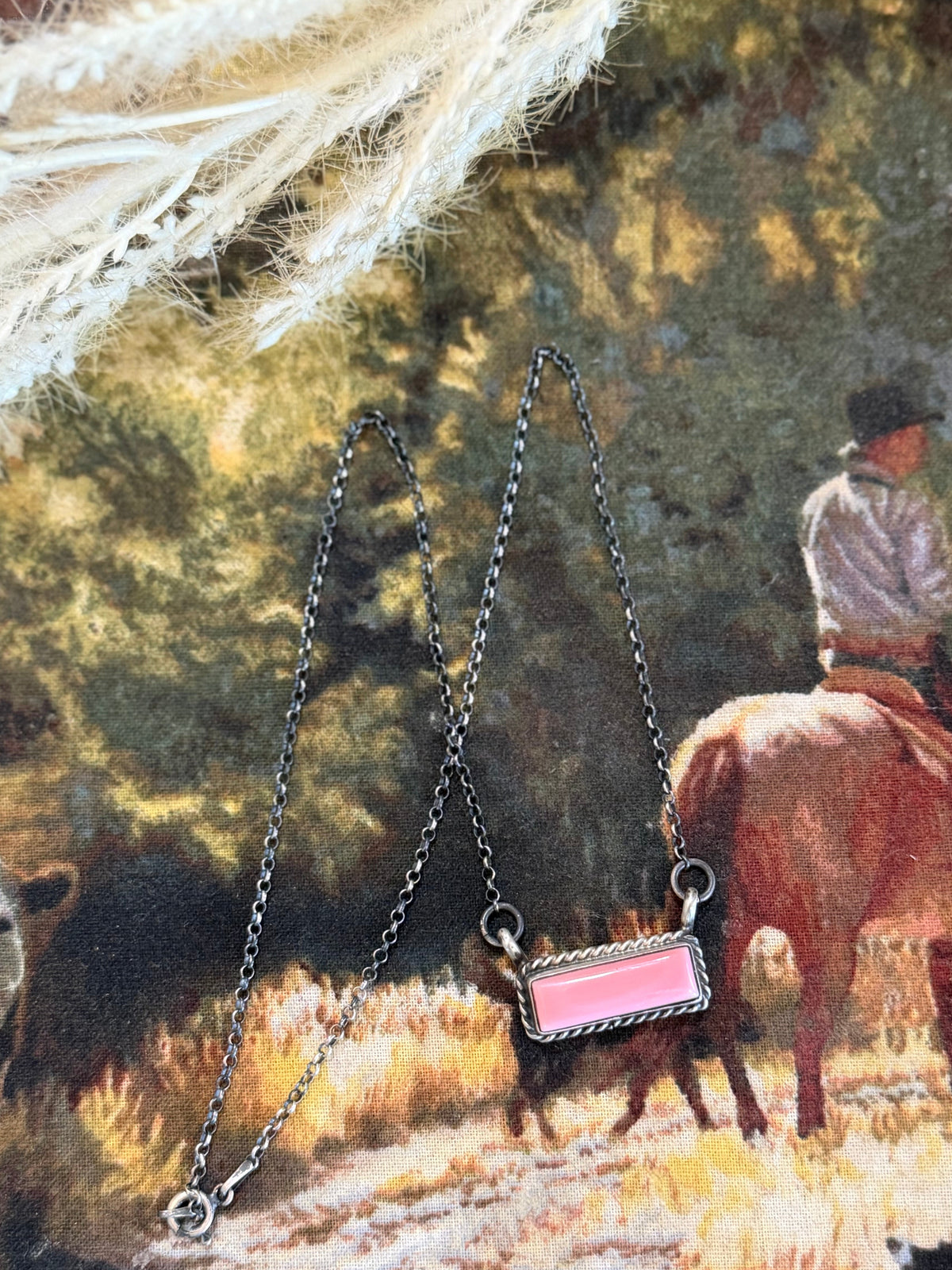 The Eula Bar Necklace
