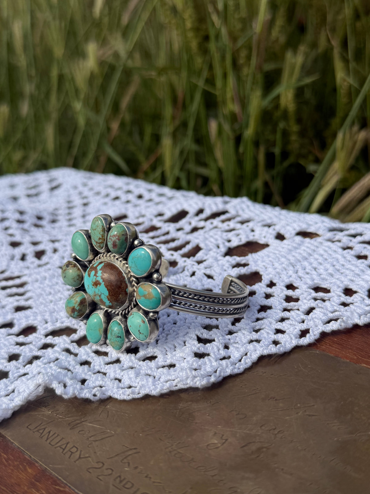 The Deka Cuff